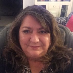 Meet your Posher, Abbie